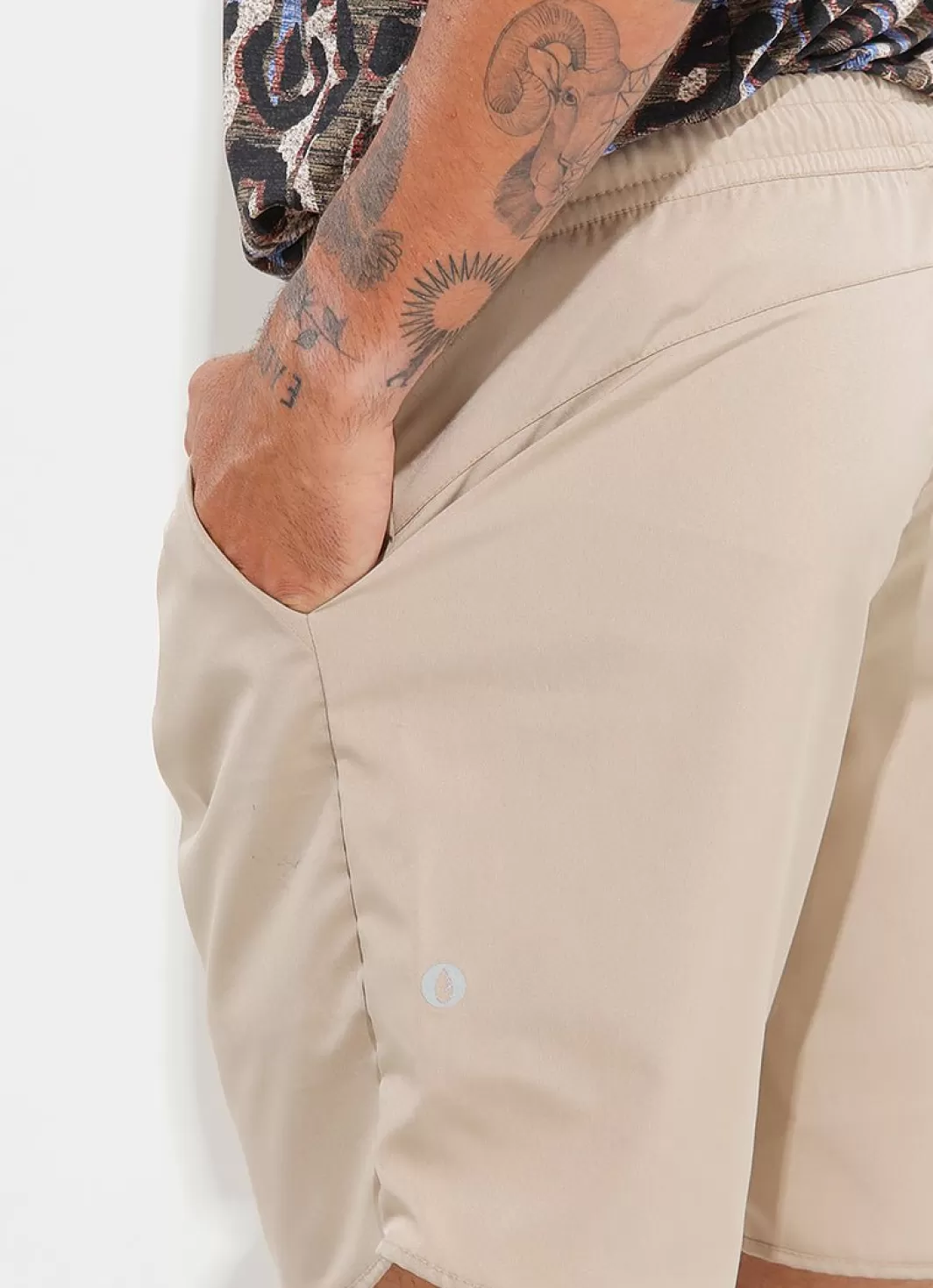 DonaJo shorts*Move Short () 7 Khaki